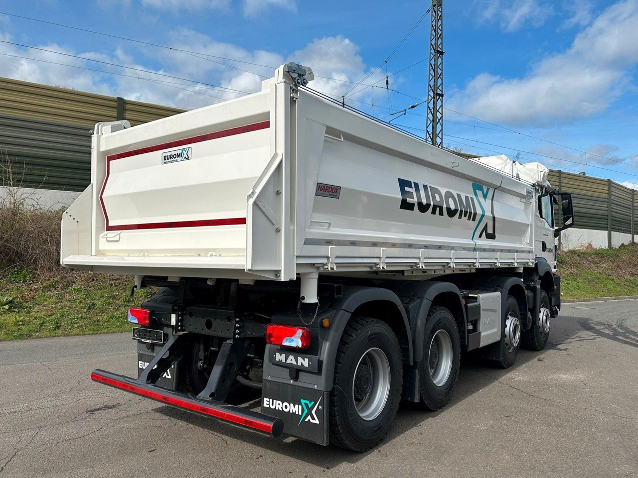 Mercedes-Benz EuromixMTP 3-Seiten-Kipper Aufbauten Mercedes-Benz EuromixMTP 3-Seiten-Kipper Aufbauten - Tippbil: bilde 3 Mercedes-Benz EuromixMTP 3-Seiten-Kipper Aufbauten Mercedes-Benz EuromixMTP 3-Seiten-Kipper Aufbauten - Tippbil: bilde 3