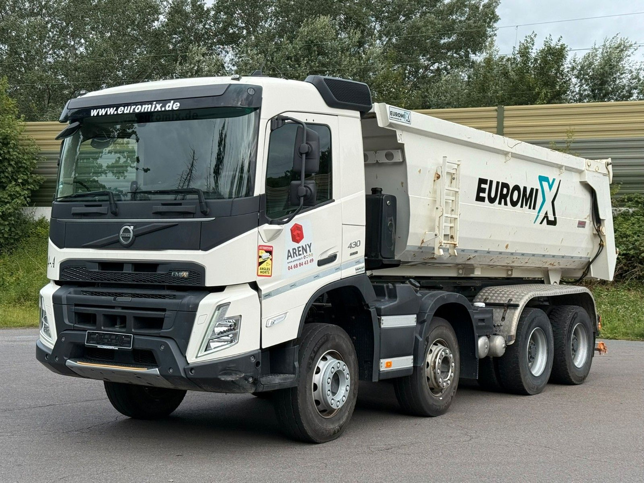 Volvo FMX 430 8X4 EuromixMTP 16m³ Hydraulische Klappe - Tippbil: bilde 2 Volvo FMX 430 8X4 EuromixMTP 16m³ Hydraulische Klappe - Tippbil: bilde 2