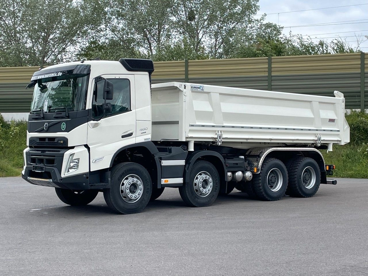 Volvo FMX 460 8x4 / EuromixMTP 3-Seiten-Kipper - Tippbil: bilde 2 Volvo FMX 460 8x4 / EuromixMTP 3-Seiten-Kipper - Tippbil: bilde 2