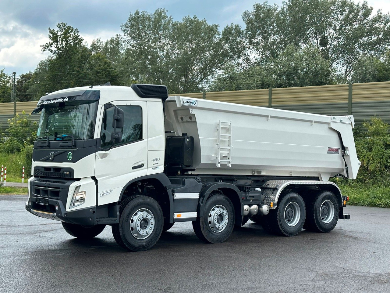 Volvo FMX 460 8x4 EuromixMTP EMK 20m³ Mulden Kipper - Tippbil: bilde 2 Volvo FMX 460 8x4 EuromixMTP EMK 20m³ Mulden Kipper - Tippbil: bilde 2