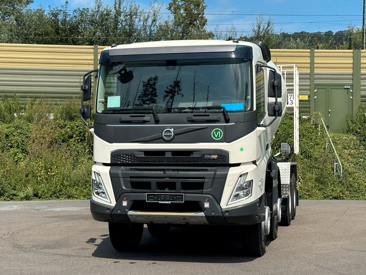 Volvo FMX 500 8X4 Retarder EuromixMTP EM 9 L - Betongbil: bilde 2 Volvo FMX 500 8X4 Retarder EuromixMTP EM 9 L - Betongbil: bilde 2