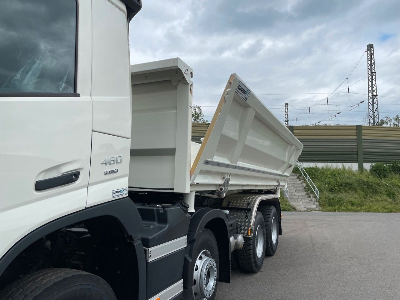Tippbil Volvo FMX 500 8X4 Retarder EuromixMTP Kipper: bilde 7
