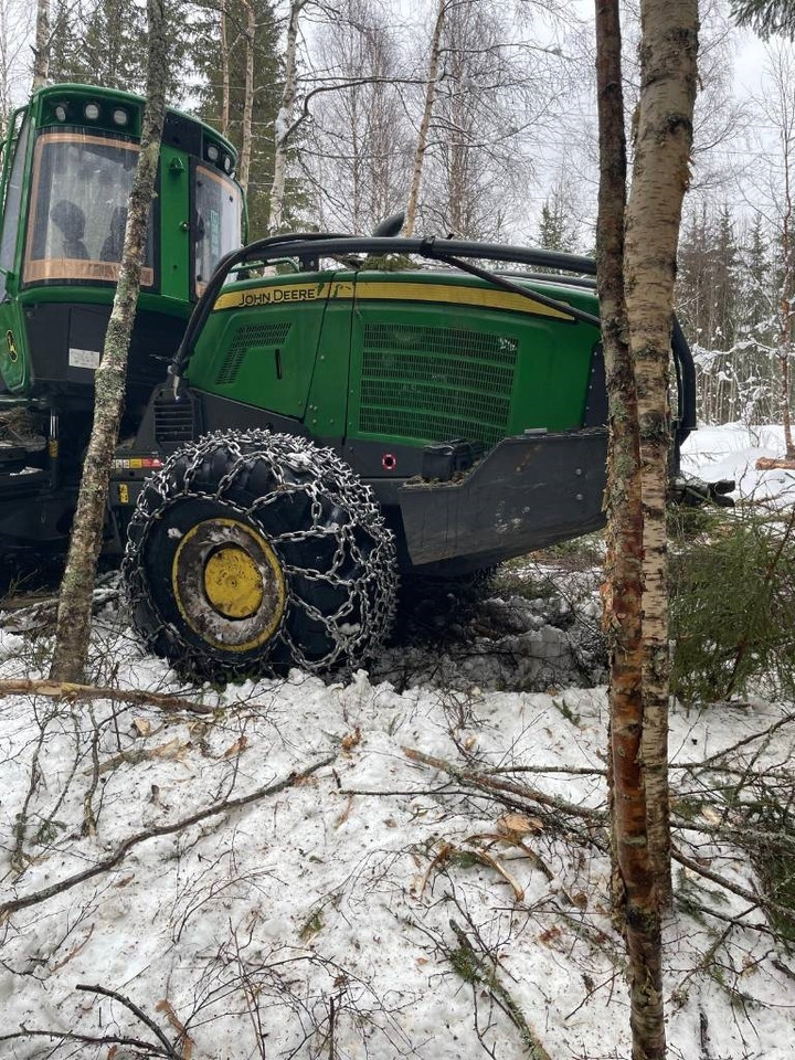 John Deere 1070 G  - Hogstmaskin: bilde 5 John Deere 1070 G  - Hogstmaskin: bilde 5