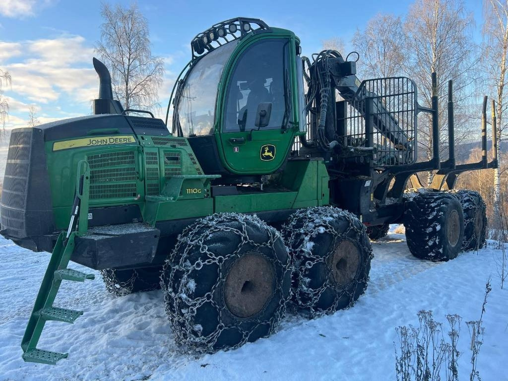 John Deere 1110 G  - Lassbærer: bilde 1 John Deere 1110 G  - Lassbærer: bilde 1
