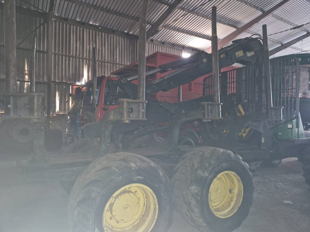 John Deere 1510 E - Lassbærer: bilde 3 John Deere 1510 E - Lassbærer: bilde 3