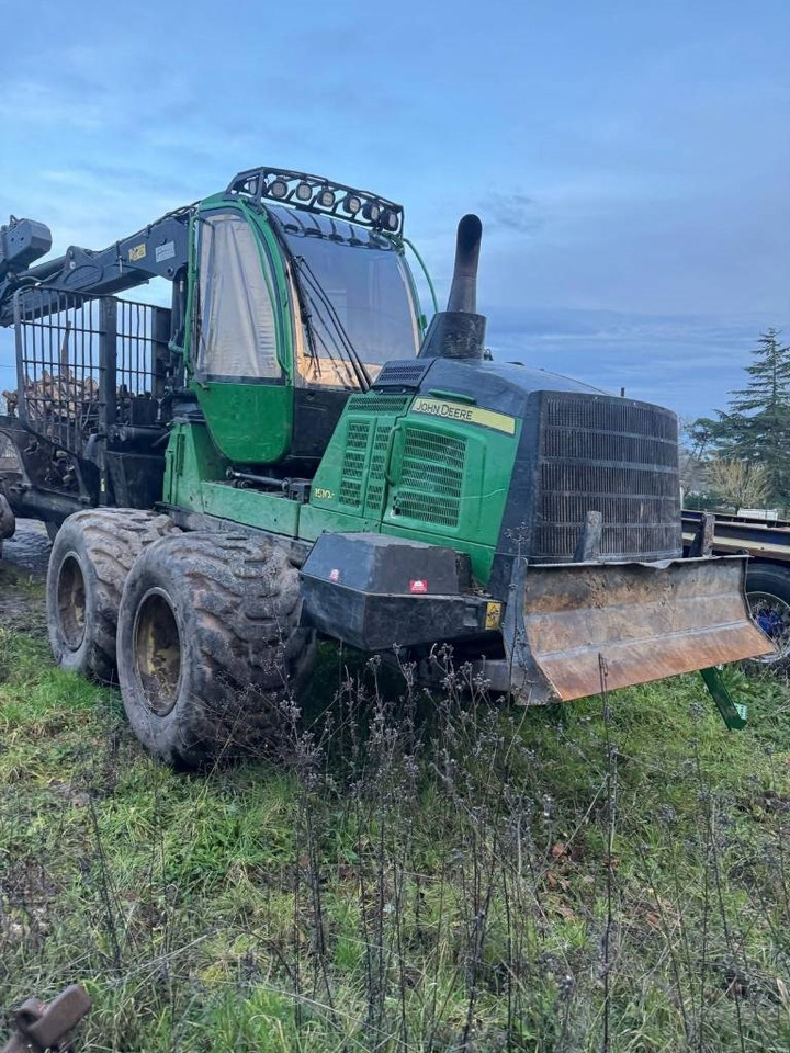 John Deere 1510G - Lassbærer: bilde 1 John Deere 1510G - Lassbærer: bilde 1
