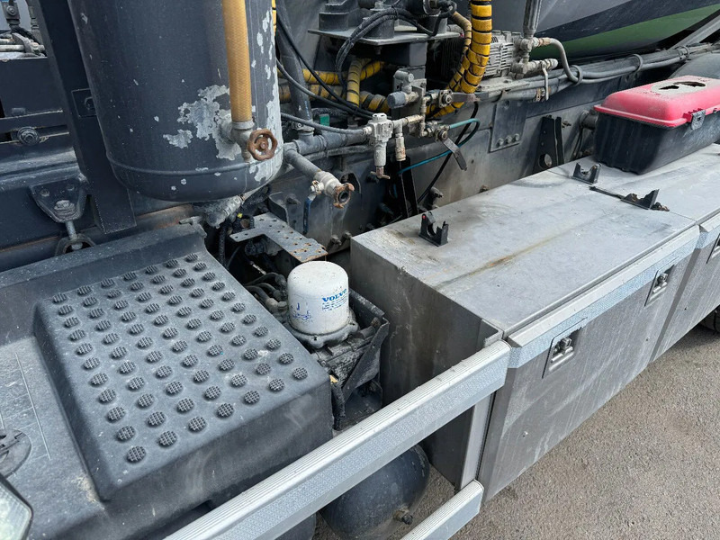 Volvo FH 460 6x2*4, Euro 6, Mixer with Hydraulic-slide, 2013 - Betongbil: bilde 5 Volvo FH 460 6x2*4, Euro 6, Mixer with Hydraulic-slide, 2013 - Betongbil: bilde 5
