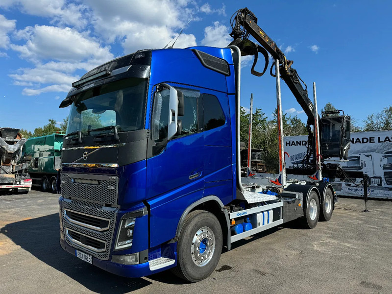 Volvo FH 6x4, Timber-truck + Jonsered 1080, 2017 - Tømmerbil, Kranbil: bilde 3 Volvo FH 6x4, Timber-truck + Jonsered 1080, 2017 - Tømmerbil, Kranbil: bilde 3