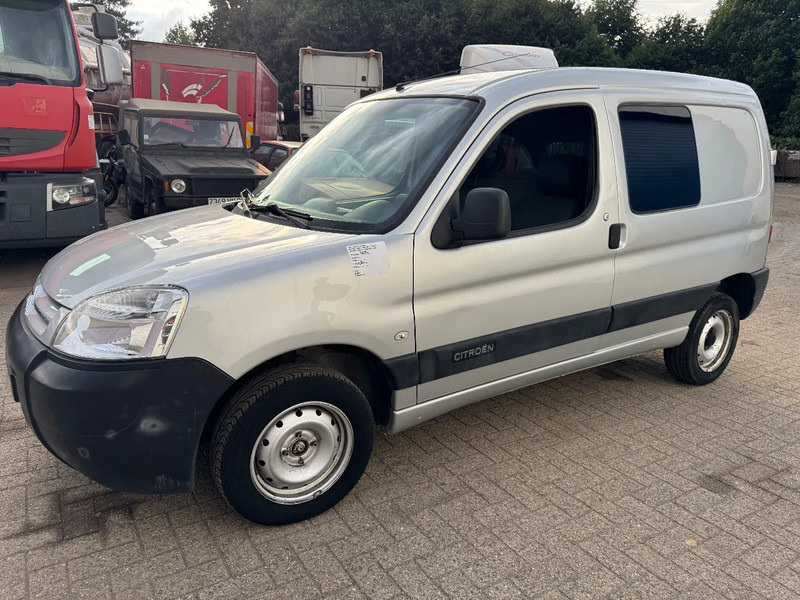 Citroën Berlingo **AIRCO-EURO4** - Små varebil: bilde 1 Citroën Berlingo **AIRCO-EURO4** - Små varebil: bilde 1