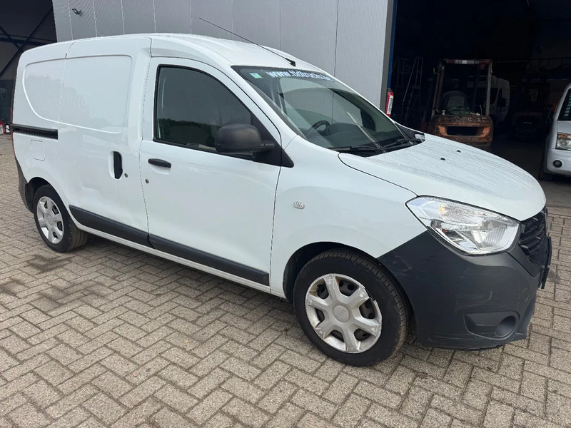 Dacia Dokker **EURO 6B-1461CC** - Små varebil: bilde 3 Dacia Dokker **EURO 6B-1461CC** - Små varebil: bilde 3