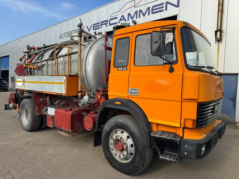 Iveco Turbotech **VACUMTRUCK-HYDROCUREUR** - Vakuum lastebil: bilde 1 Iveco Turbotech **VACUMTRUCK-HYDROCUREUR** - Vakuum lastebil: bilde 1
