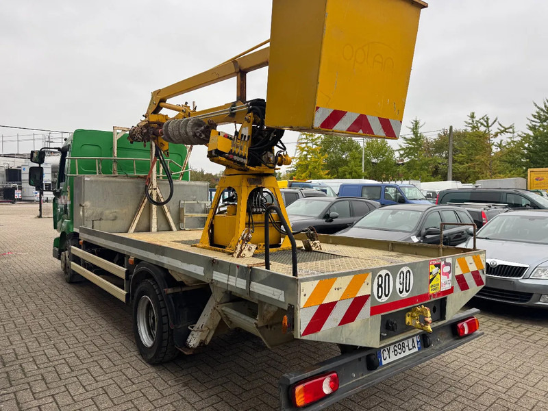 Lastebil Renault Midlum 190 **WORKING PLATFORM-NACELLE**: bilde 12 Lastebil Renault Midlum 190 **WORKING PLATFORM-NACELLE**: bilde 12