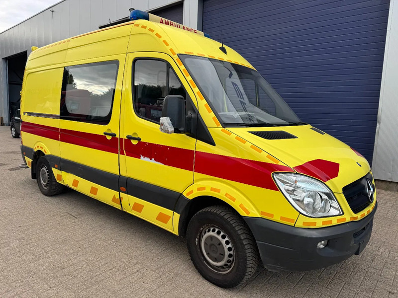 Mercedes-Benz Sprinter 316 **AMBULANCE-EURO 5-AIRCO** - Ambulanse: bilde 3 Mercedes-Benz Sprinter 316 **AMBULANCE-EURO 5-AIRCO** - Ambulanse: bilde 3