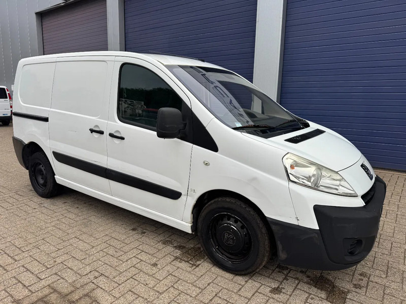 Peugeot Expert **1560CC-EURO 4-AC** - Små varebil: bilde 1 Peugeot Expert **1560CC-EURO 4-AC** - Små varebil: bilde 1
