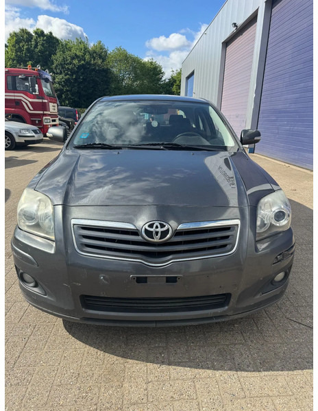 Toyota Avensis **DIESEL-AIRCO** - Sedan: bilde 2 Toyota Avensis **DIESEL-AIRCO** - Sedan: bilde 2