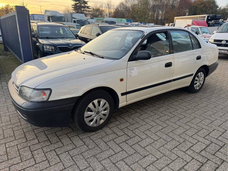 Toyota Carina E **1600XLI-VERRY CLEAN** - Sedan: bilde 3 Toyota Carina E **1600XLI-VERRY CLEAN** - Sedan: bilde 3