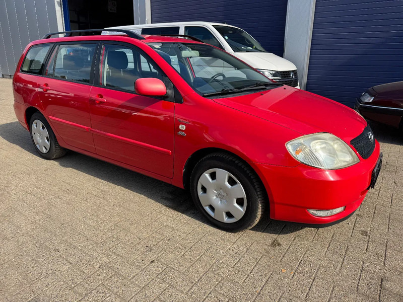 Toyota Corolla 2,0D-AC-CLIME** - Personenbil: bilde 3 Toyota Corolla 2,0D-AC-CLIME** - Personenbil: bilde 3