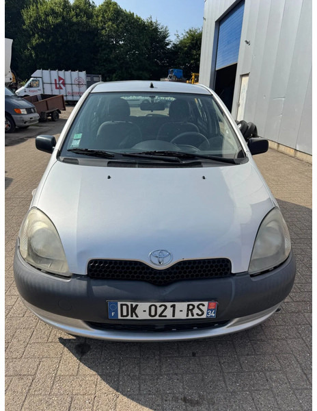 Toyota Yaris **PETROL-AIRCO** - Hatchback: bilde 2 Toyota Yaris **PETROL-AIRCO** - Hatchback: bilde 2