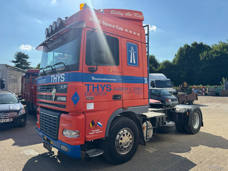 DAF XF 95.380 **EURO 3-BELGIAN TRUCK-MANUAL GEAR** - Trekkvogn: bilde 2 DAF XF 95.380 **EURO 3-BELGIAN TRUCK-MANUAL GEAR** - Trekkvogn: bilde 2