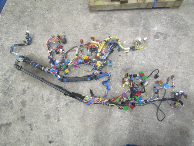 DAF LF 220 EURO 6 FULL CAB WIRING HARNESS P/NO 7422626863 P01 - Elektrisk system for Lastebil: bilde 1 DAF LF 220 EURO 6 FULL CAB WIRING HARNESS P/NO 7422626863 P01 - Elektrisk system for Lastebil: bilde 1
