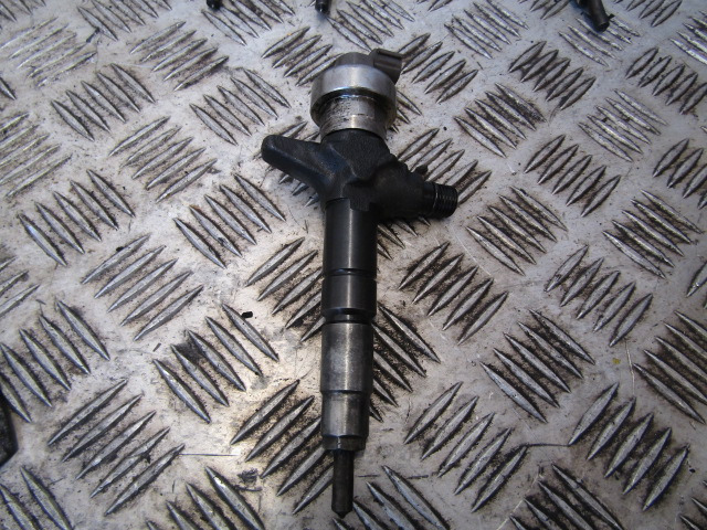 ISUZU NKR/GRAFTER 4JJ1 ENGINE INJECTORS ‘DENSO’ P/NO 8-98011604-1 01J037475 (Set of 4) - Drivstoffsystem for Lastebil: bilde 2 ISUZU NKR/GRAFTER 4JJ1 ENGINE INJECTORS ‘DENSO’ P/NO 8-98011604-1 01J037475 (Set of 4) - Drivstoffsystem for Lastebil: bilde 2