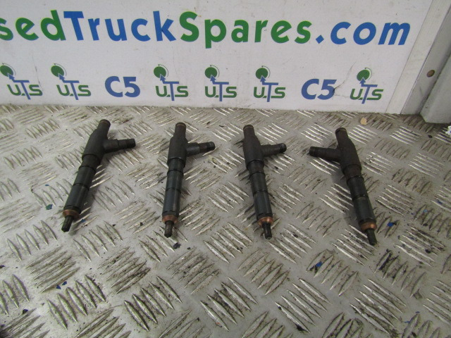 ISUZU NQR 4HE1 4.8 INJECTORS (4) P/NO 583-48-4430 - Drivstoffsystem for Lastebil: bilde 1 ISUZU NQR 4HE1 4.8 INJECTORS (4) P/NO 583-48-4430 - Drivstoffsystem for Lastebil: bilde 1