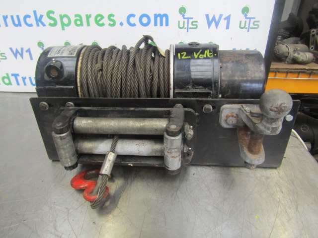 PIERCE 12,500 ELECTRIC 12 VOLT WINCH - Vinsj for Utility-/ Spesiell maskin: bilde 1 PIERCE 12,500 ELECTRIC 12 VOLT WINCH - Vinsj for Utility-/ Spesiell maskin: bilde 1