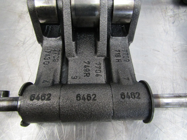 SCANIA 144/164 V8 ROCKERSHAFT P/NO 6462/77097430 - Motor og deler for Lastebil: bilde 1 SCANIA 144/164 V8 ROCKERSHAFT P/NO 6462/77097430 - Motor og deler for Lastebil: bilde 1