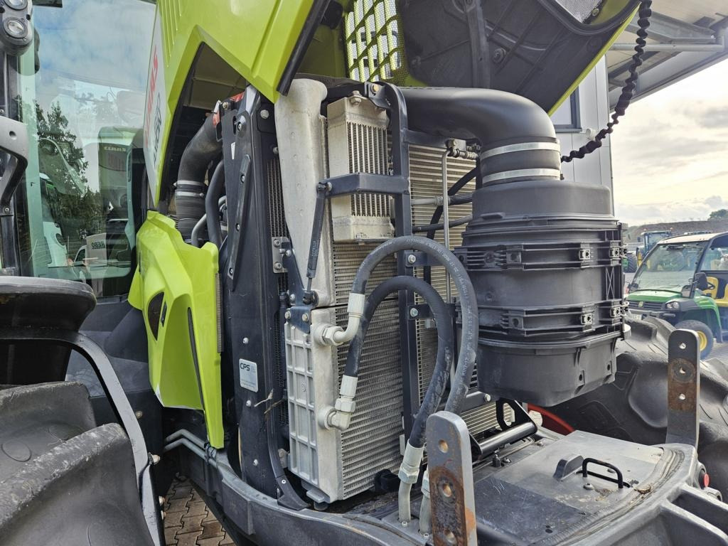 CLAAS AXION 830 CMATIC - Traktor: bilde 3 CLAAS AXION 830 CMATIC - Traktor: bilde 3
