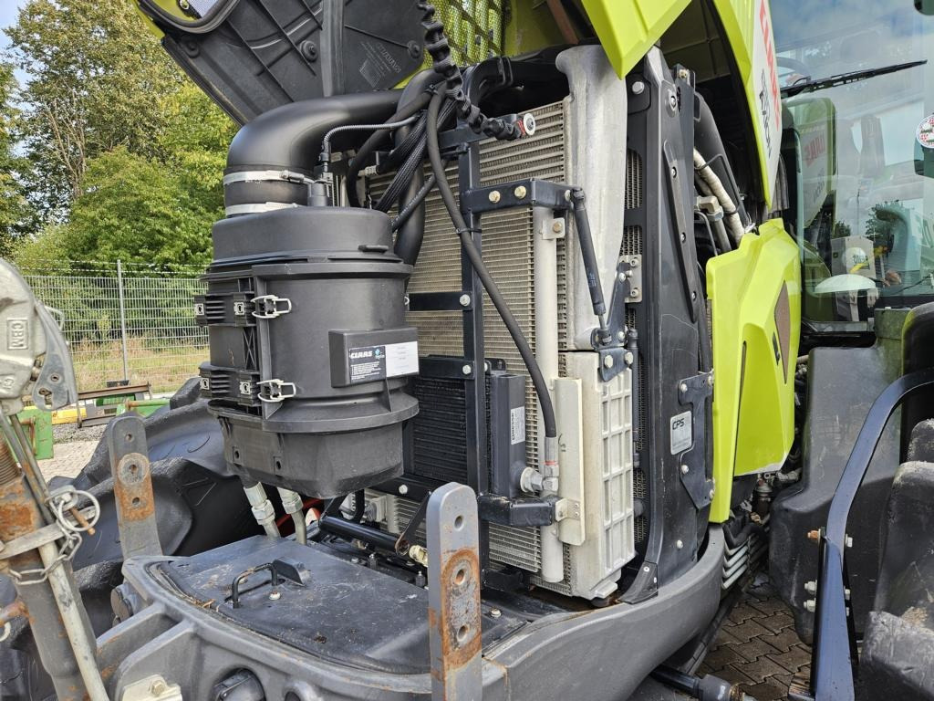 CLAAS AXION 830 CMATIC - Traktor: bilde 4 CLAAS AXION 830 CMATIC - Traktor: bilde 4