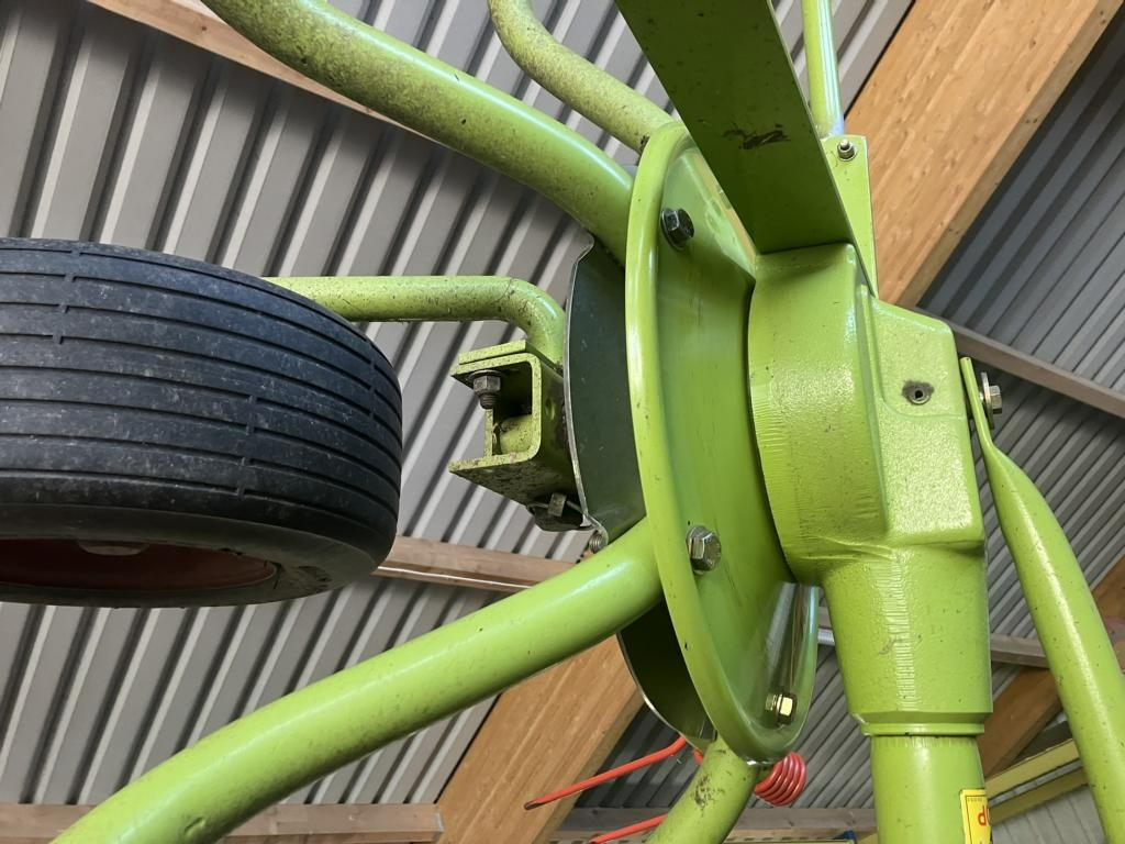 Høyvender CLAAS VOLTO 64: bilde 8