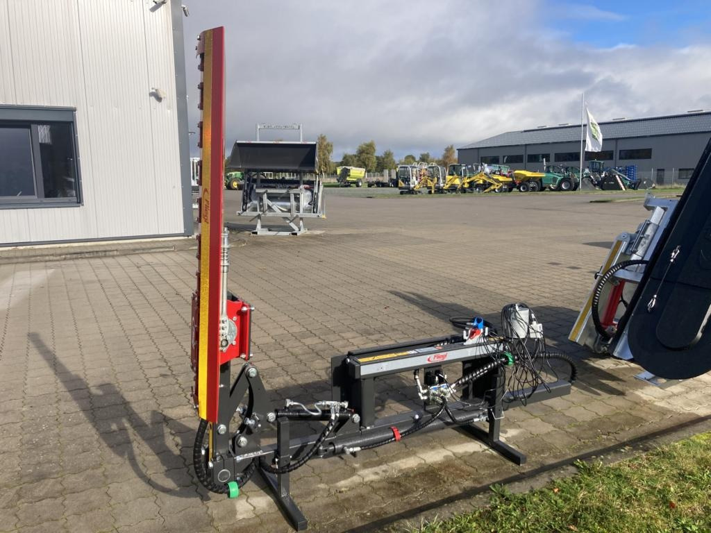 Fliegl ASTSCHERE 1450 - Beitepusser/ Kantklipper: bilde 1 Fliegl ASTSCHERE 1450 - Beitepusser/ Kantklipper: bilde 1