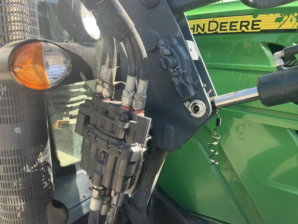 John Deere 6125R - Traktor: bilde 2 John Deere 6125R - Traktor: bilde 2