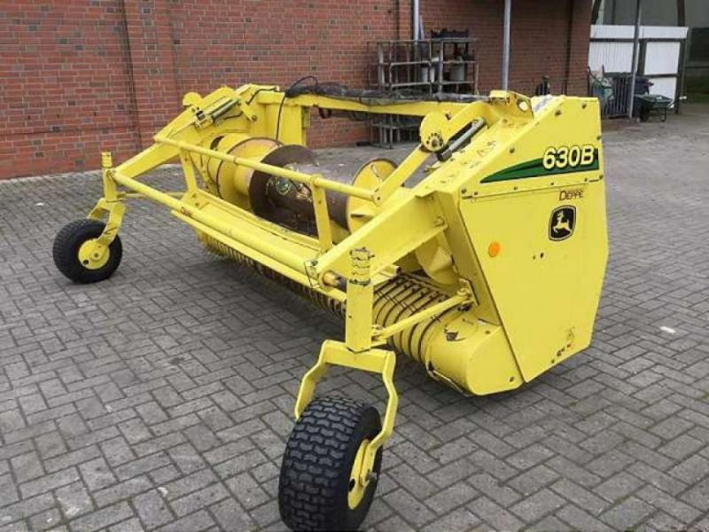 John Deere 630 B - Tilbehør for forhøster: bilde 1 John Deere 630 B - Tilbehør for forhøster: bilde 1