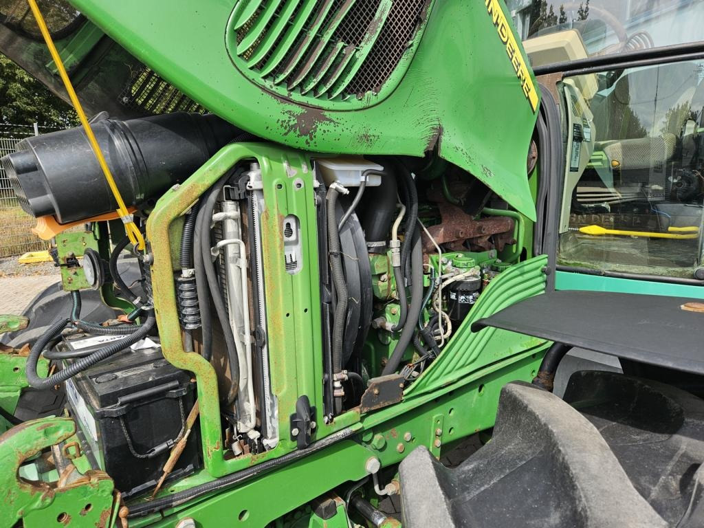 John Deere 6420S PREMIUM - Traktor: bilde 4 John Deere 6420S PREMIUM - Traktor: bilde 4