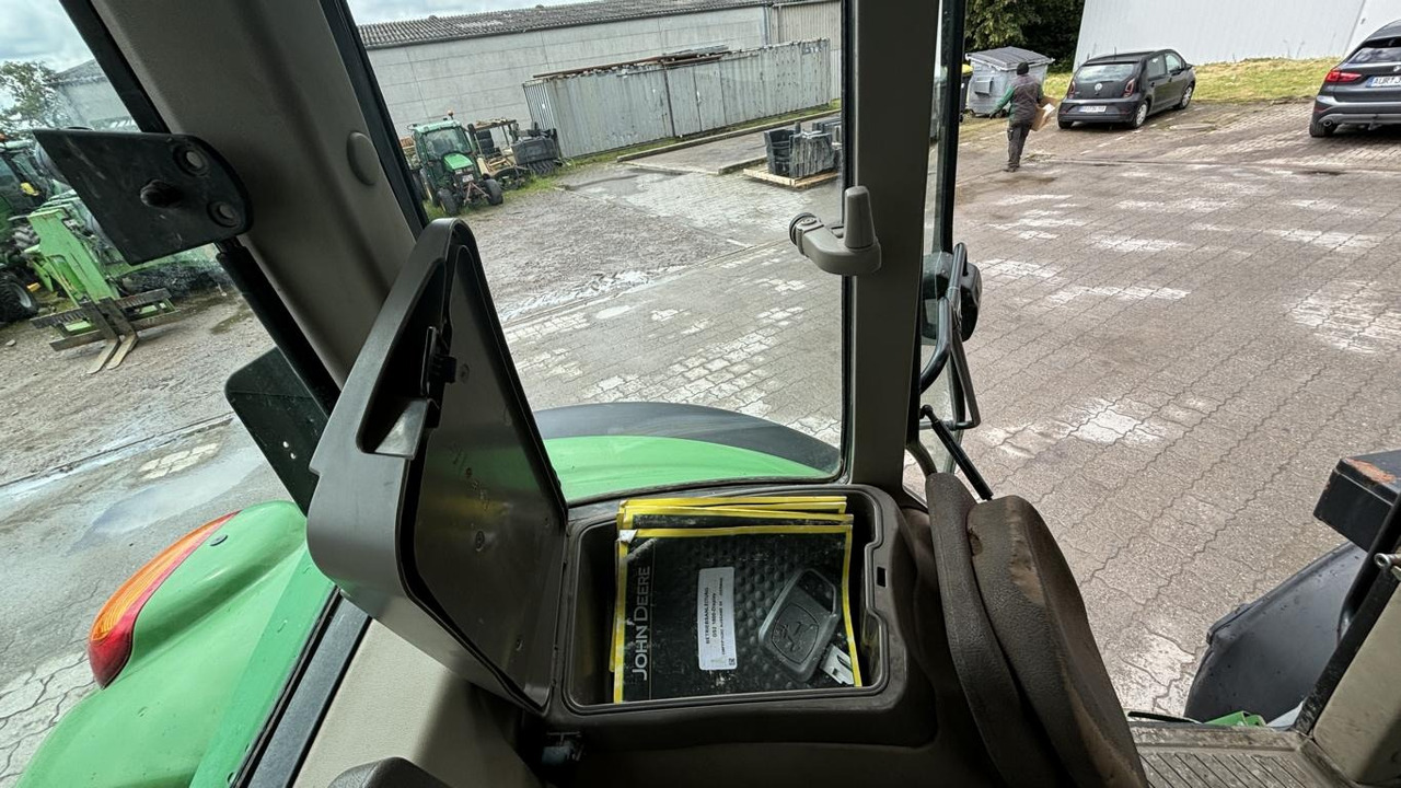John Deere 6430 - Traktor: bilde 3 John Deere 6430 - Traktor: bilde 3