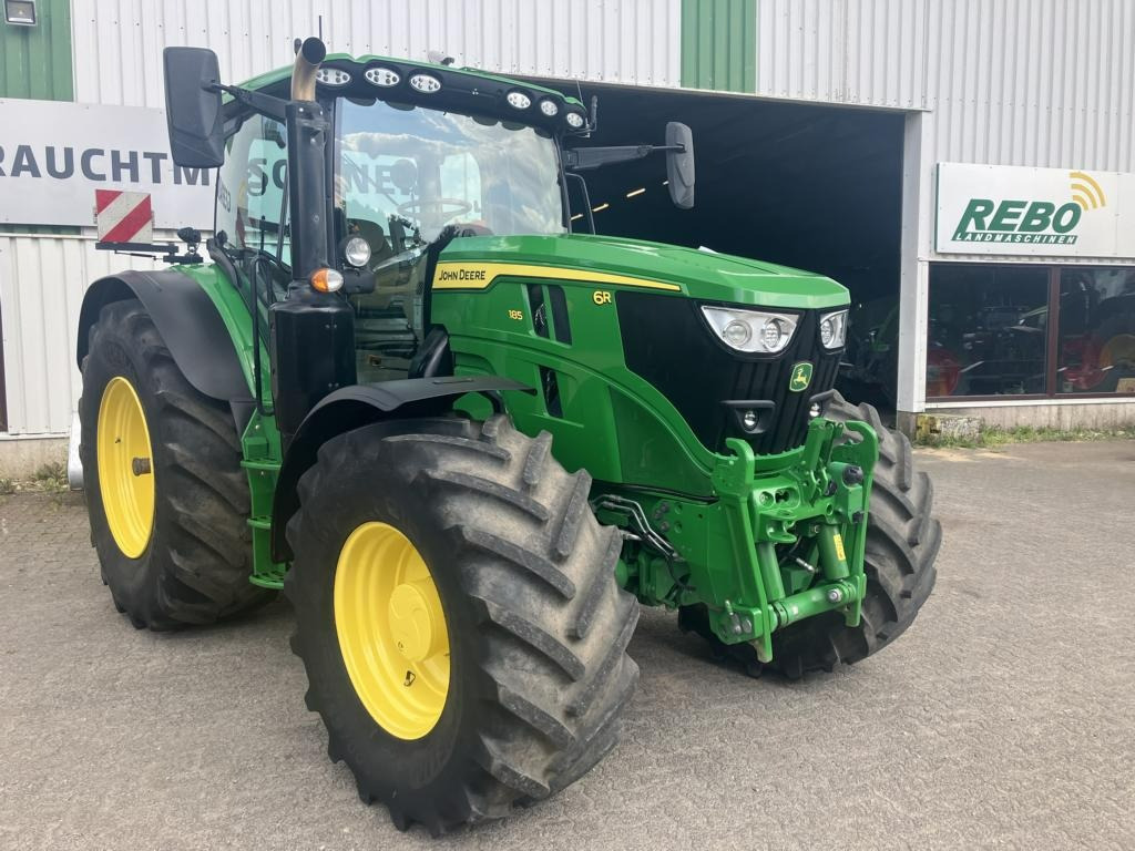 John Deere 6R185 - Traktor: bilde 1 John Deere 6R185 - Traktor: bilde 1