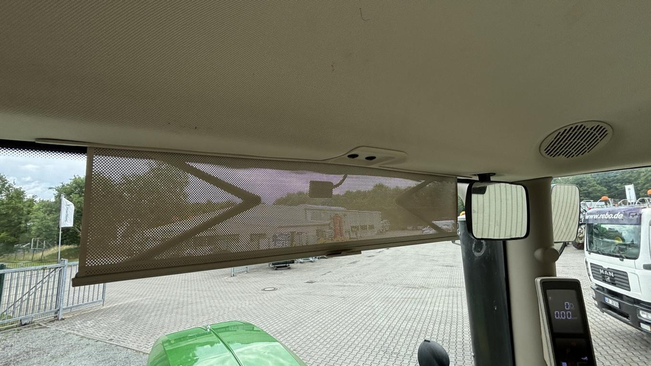 John Deere 6R195 - Traktor: bilde 4 John Deere 6R195 - Traktor: bilde 4