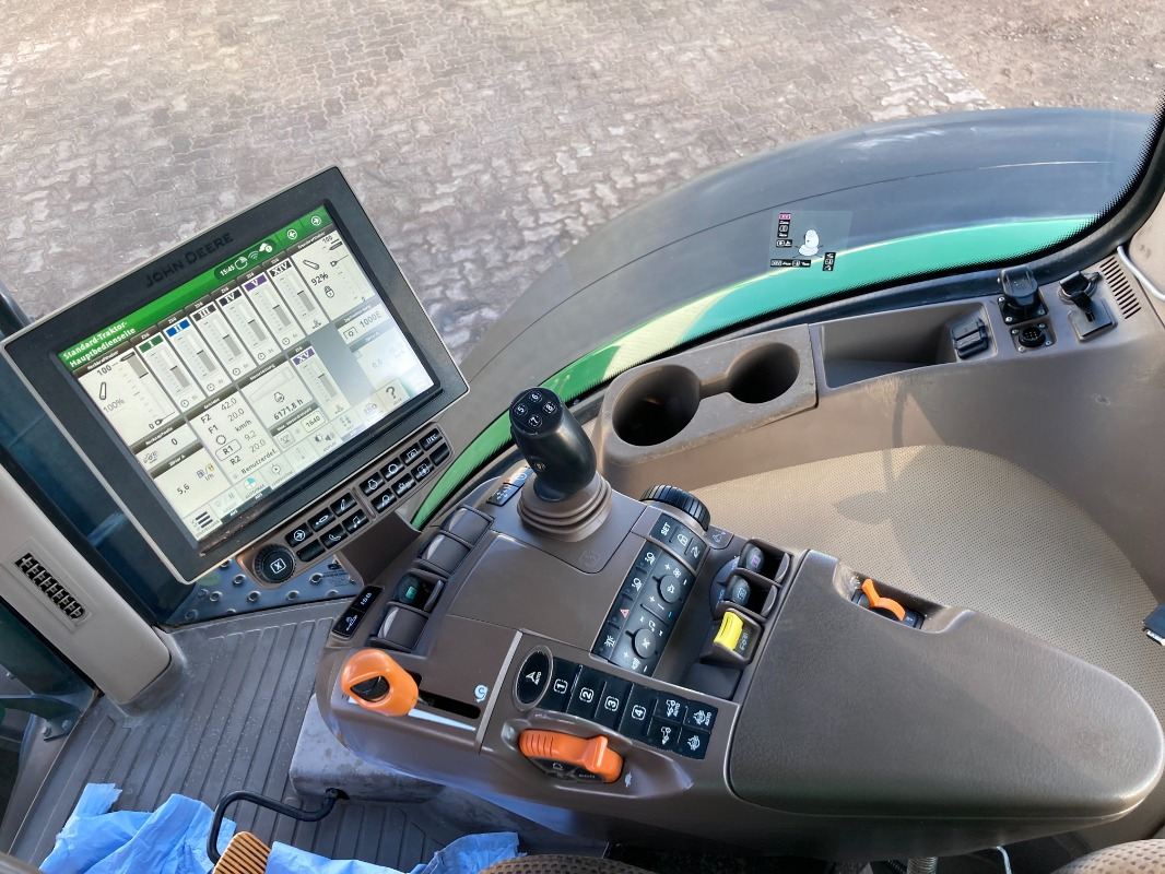 John Deere 7310R - Traktor: bilde 3 John Deere 7310R - Traktor: bilde 3