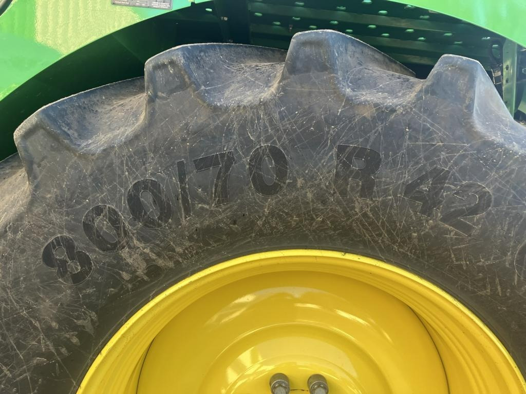 John Deere 8600 FELDHÄCKSLER - Tresker: bilde 3 John Deere 8600 FELDHÄCKSLER - Tresker: bilde 3
