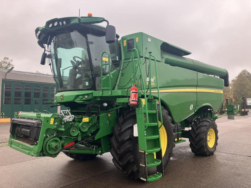 John Deere S770-MÄHDRESCHER MY2023 - Skurtresker: bilde 1 John Deere S770-MÄHDRESCHER MY2023 - Skurtresker: bilde 1