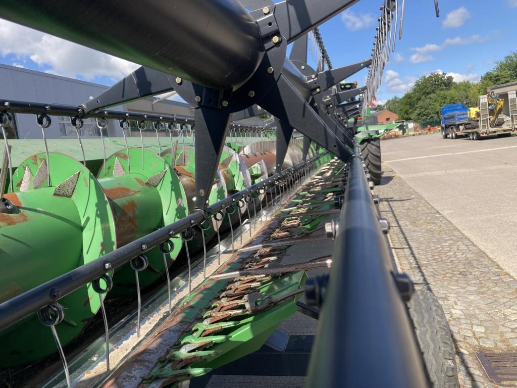 John Deere SCHNEIDWERK 630X - Skurtresker: bilde 4 John Deere SCHNEIDWERK 630X - Skurtresker: bilde 4