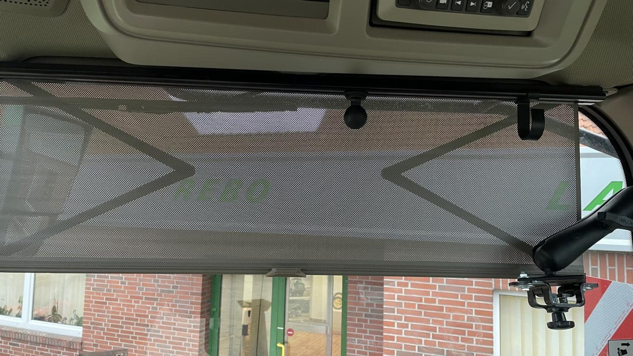 John Deere TRAKTOR 7R330 - Traktor: bilde 3 John Deere TRAKTOR 7R330 - Traktor: bilde 3