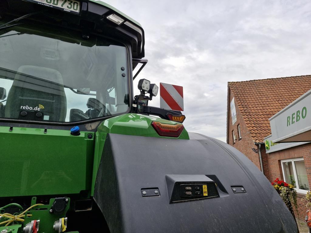 John Deere TRAKTOR 7R330 - Traktor: bilde 3 John Deere TRAKTOR 7R330 - Traktor: bilde 3