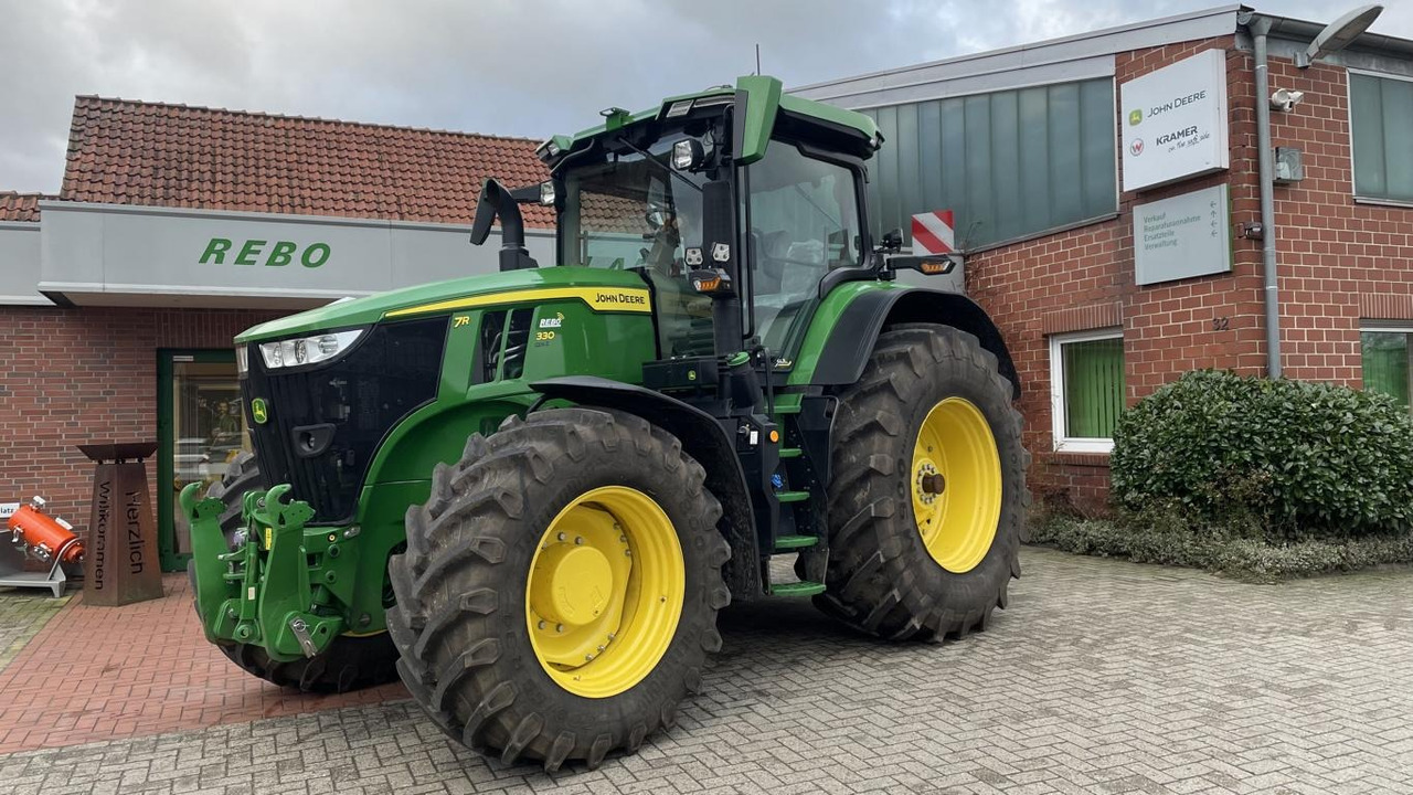 John Deere TRAKTOR 7R330 - Traktor: bilde 1 John Deere TRAKTOR 7R330 - Traktor: bilde 1