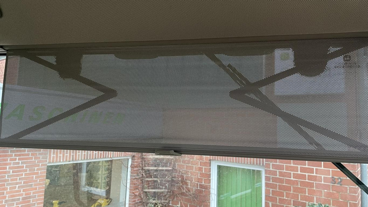 John Deere TRAKTOR 7R330 - Traktor: bilde 2 John Deere TRAKTOR 7R330 - Traktor: bilde 2