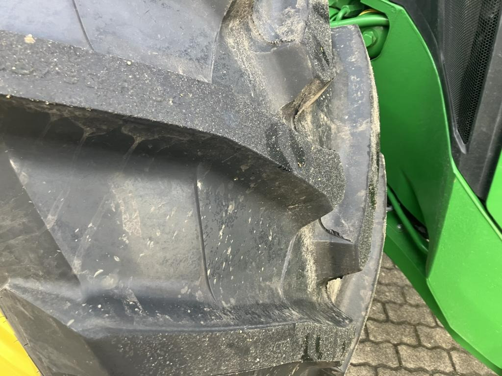 John Deere TRAKTOR 8R340 - Traktor: bilde 3 John Deere TRAKTOR 8R340 - Traktor: bilde 3
