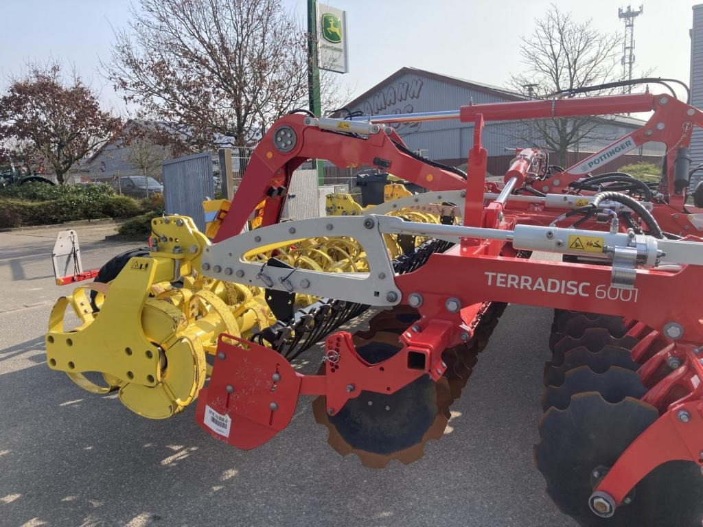 Pöttinger TERRADISC 6001 T - Skålharv: bilde 4 Pöttinger TERRADISC 6001 T - Skålharv: bilde 4