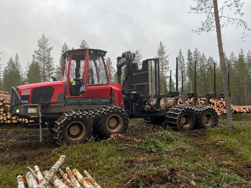 Komatsu 875 - Lassbærer: bilde 3 Komatsu 875 - Lassbærer: bilde 3