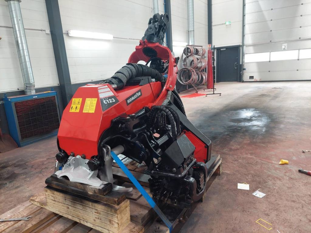 Komatsu C123 - Hogstaggregat: bilde 1 Komatsu C123 - Hogstaggregat: bilde 1